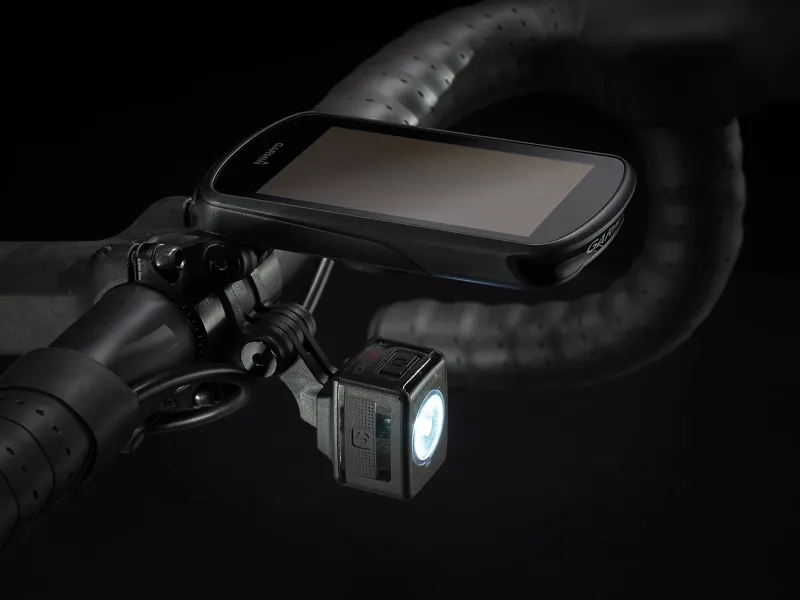 2022 Trek Domane SLR 7 Road Bike Amethyst-10